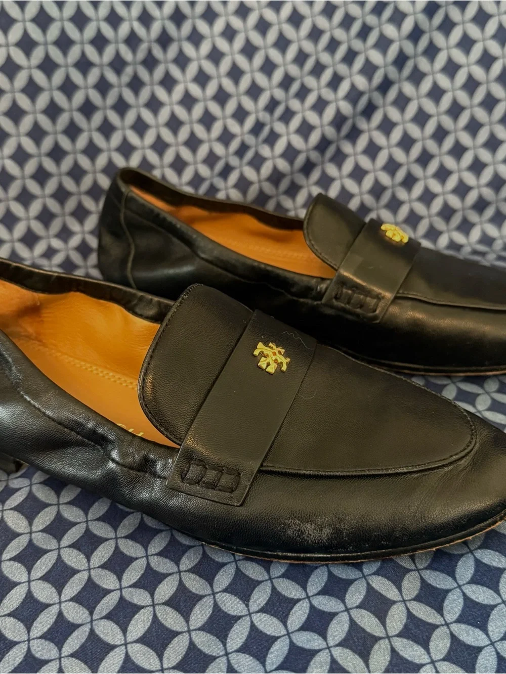 Tory Burch Black Leather Ballet Loafers. Size 5M. Very good condition